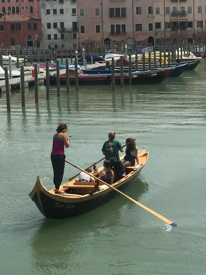 Apartment Tintoretto 4, 3 Grandi Camere Da Letto, 2 Bagni Venice