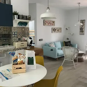 https://purelight-marbella.es-andalucia.com